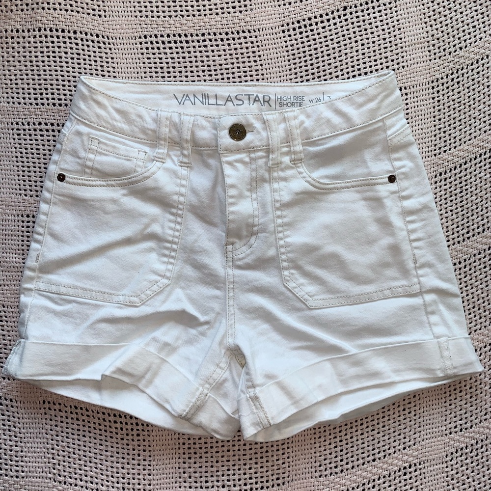 Vanilla Star “high rise shortie” /size: 3 , w 26/
